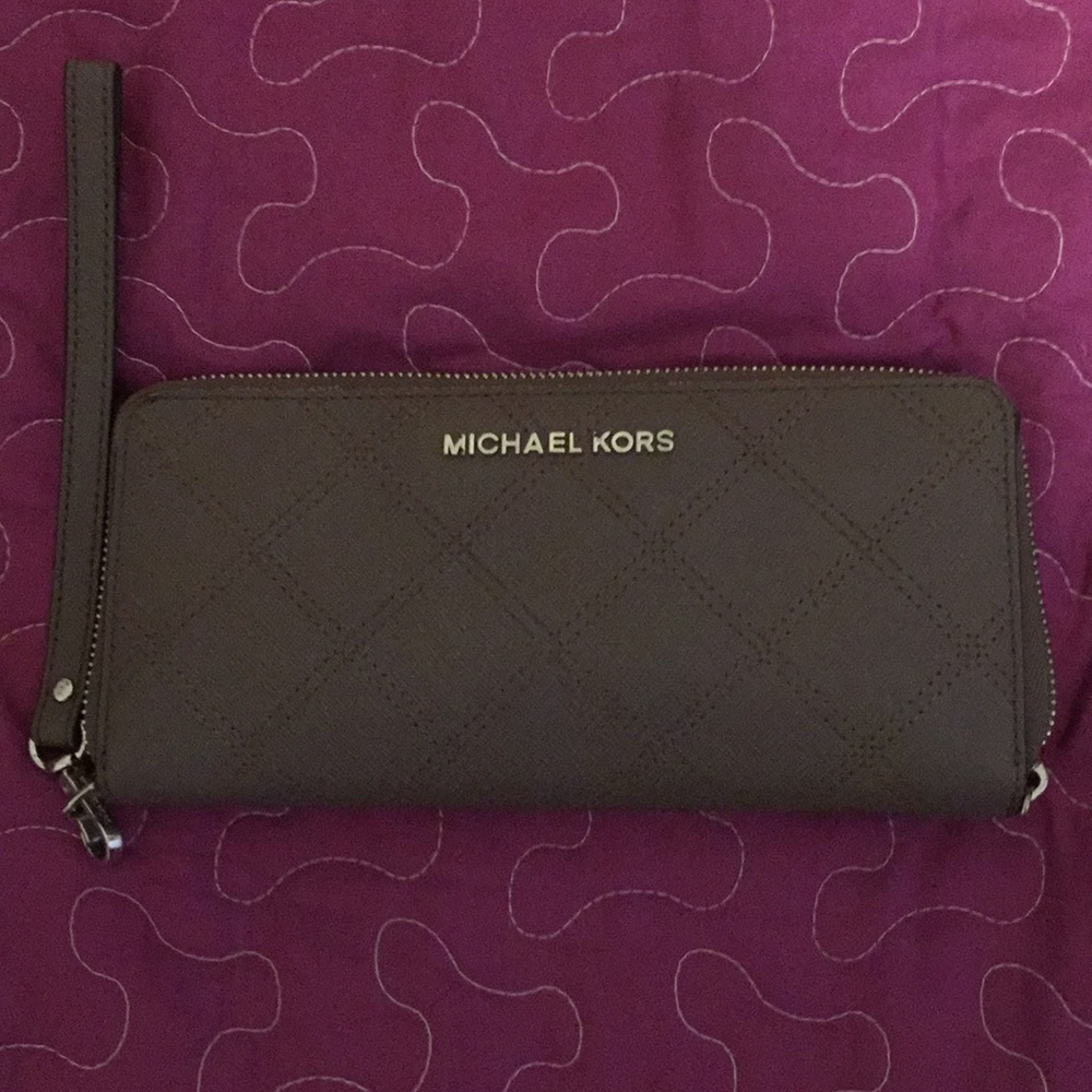 Michael Kors wallet
